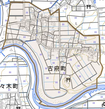 古府町とその周辺の地図。町の範囲を重ねている