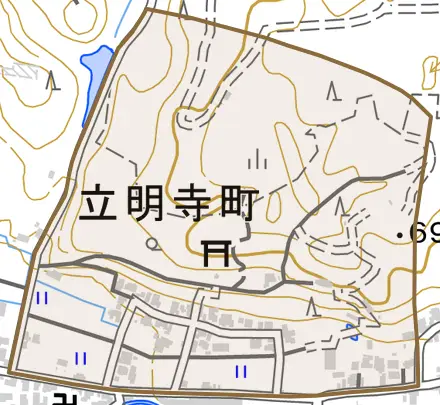 立明寺町とその周辺の地図。町の範囲を重ねている