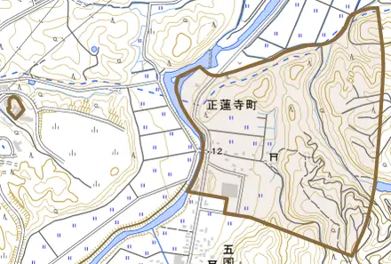 正蓮寺町とその周辺の地図。町の範囲を重ねている