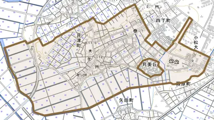 月津町とその周辺の地図。町の範囲を重ねている