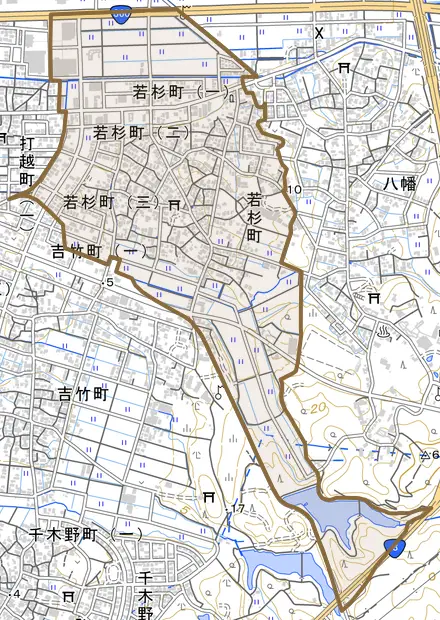 若杉町とその周辺の地図。町の範囲を重ねている