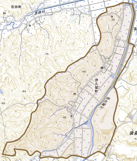 伊久留町とその周辺の地図。町の範囲を重ねている