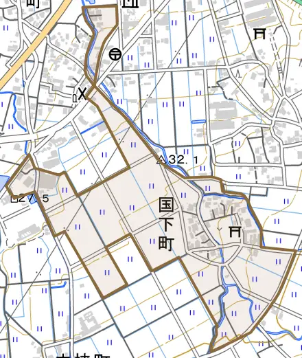 国下町とその周辺の地図。町の範囲を重ねている