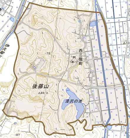 西三階町とその周辺の地図。町の範囲を重ねている