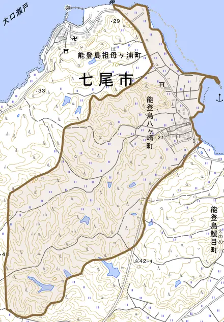 能登島八ケ崎町とその周辺の地図。町の範囲を重ねている
