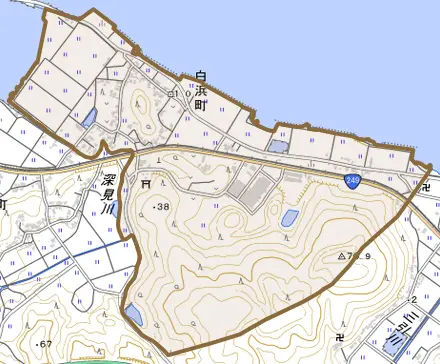 白浜町とその周辺の地図。町の範囲を重ねている