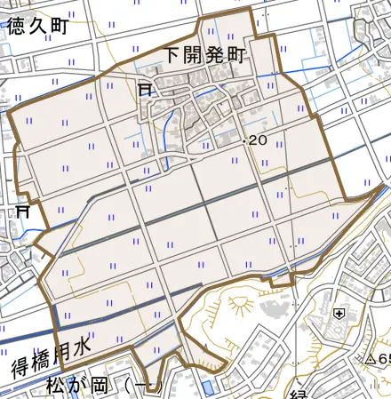 下開発町とその周辺の地図。町の範囲を重ねている