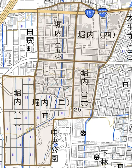 堀内とその周辺の地図。町の範囲を重ねている