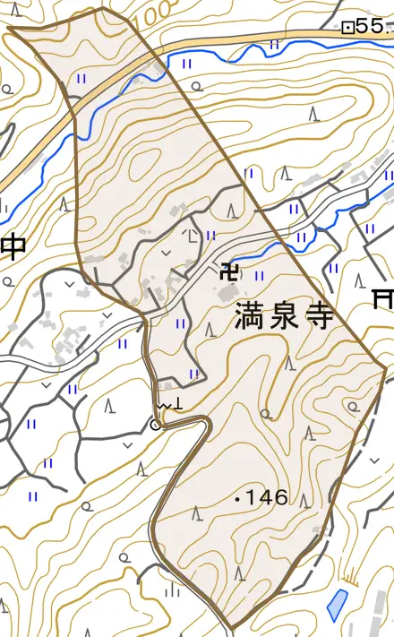 字満泉寺とその周辺の地図。町の範囲を重ねている