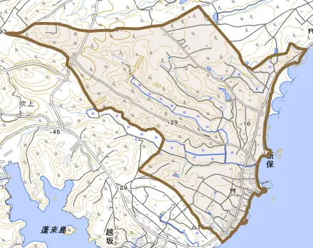 字新保とその周辺の地図。町の範囲を重ねている