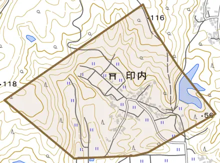 印内とその周辺の地図。町の範囲を重ねている