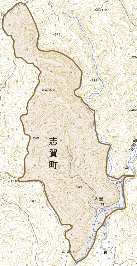 入釜とその周辺の地図。町の範囲を重ねている