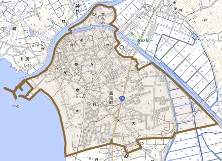 高浜町とその周辺の地図。町の範囲を重ねている