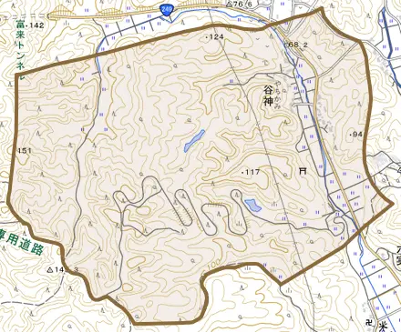 谷神とその周辺の地図。町の範囲を重ねている