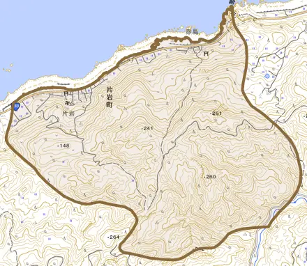 片岩町とその周辺の地図。町の範囲を重ねている