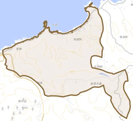 馬緤町とその周辺の地図。町の範囲を重ねている