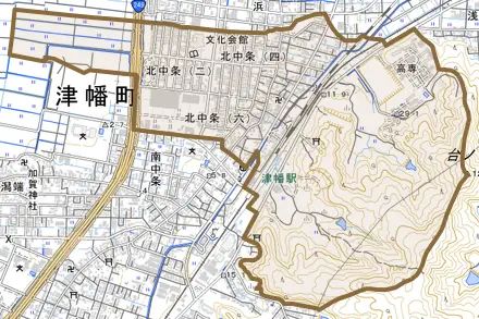 字北中条とその周辺の地図。町の範囲を重ねている