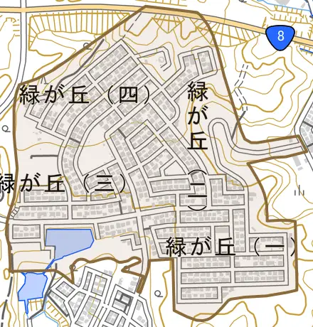 字緑が丘とその周辺の地図。町の範囲を重ねている