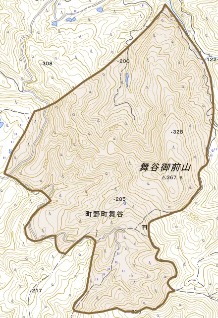 町野町舞谷とその周辺の地図。町の範囲を重ねている