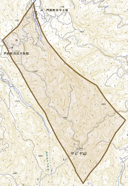 門前町百成大角間とその周辺の地図。町の範囲を重ねている