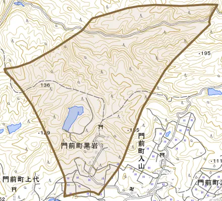 門前町黒岩とその周辺の地図。町の範囲を重ねている