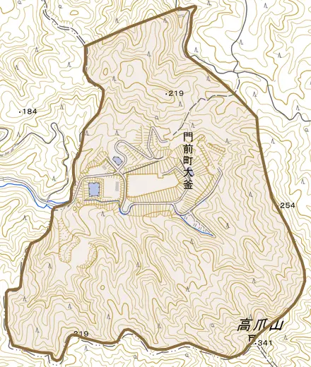 門前町大釜とその周辺の地図。町の範囲を重ねている