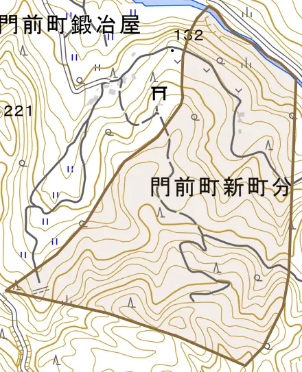 門前町新町分とその周辺の地図。町の範囲を重ねている