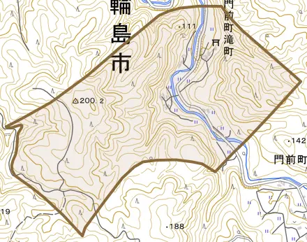 門前町滝町とその周辺の地図。町の範囲を重ねている