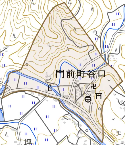 門前町谷口とその周辺の地図。町の範囲を重ねている
