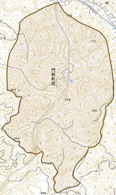 門前町窕とその周辺の地図。町の範囲を重ねている