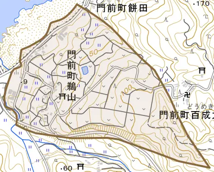 門前町鵜山とその周辺の地図。町の範囲を重ねている