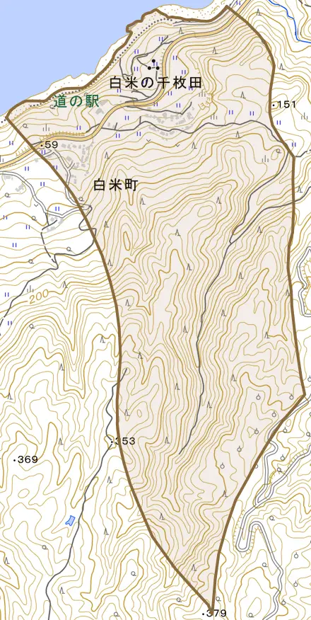 白米町とその周辺の地図。町の範囲を重ねている