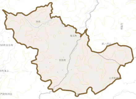 空熊町とその周辺の地図。町の範囲を重ねている