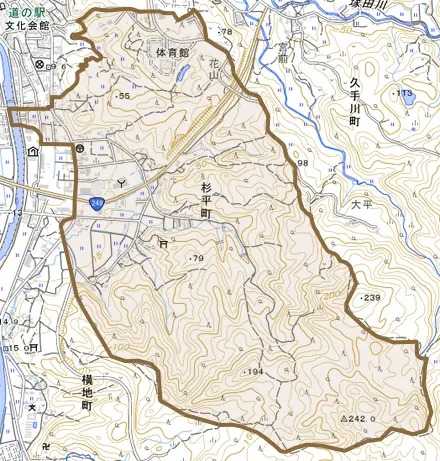 杉平町とその周辺の地図。町の範囲を重ねている