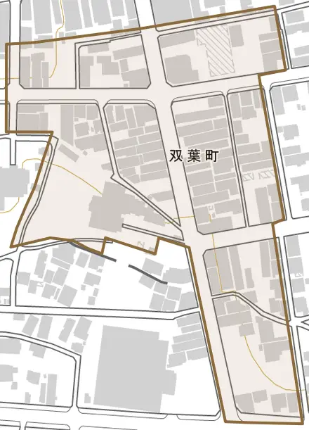 双葉町とその周辺の地図。町の範囲を重ねている