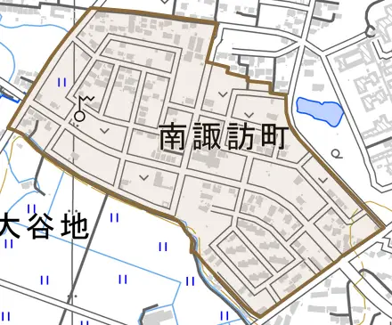 南諏訪町とその周辺の地図。町の範囲を重ねている