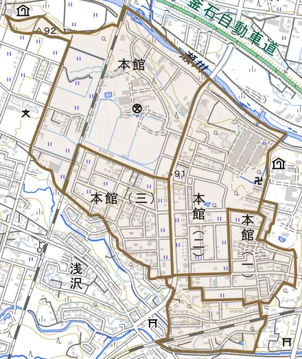 本館とその周辺の地図。町の範囲を重ねている