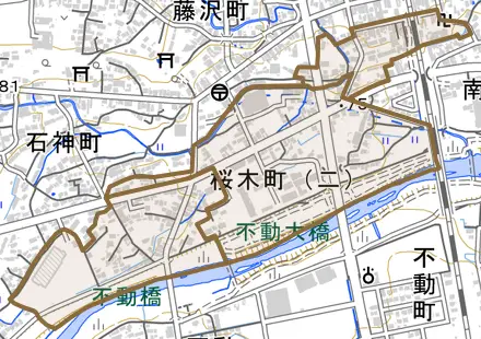 桜木町とその周辺の地図。町の範囲を重ねている