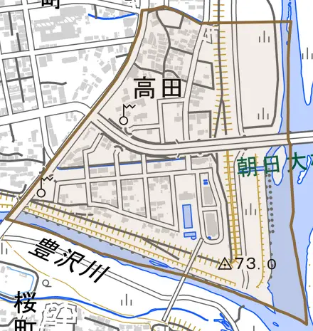 高田とその周辺の地図。町の範囲を重ねている