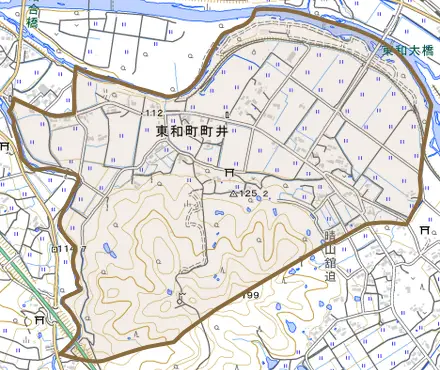 東和町町井とその周辺の地図。町の範囲を重ねている