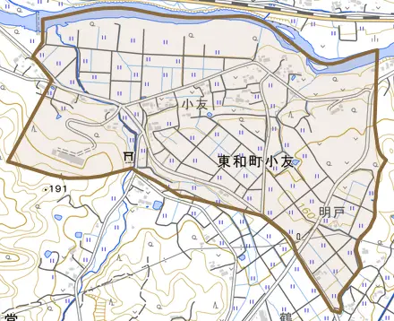 東和町小友とその周辺の地図。町の範囲を重ねている