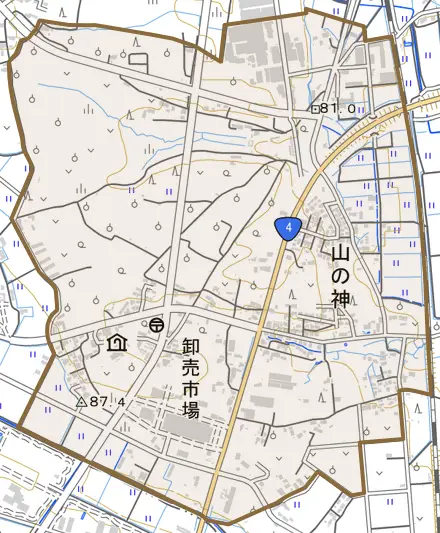 山の神とその周辺の地図。町の範囲を重ねている