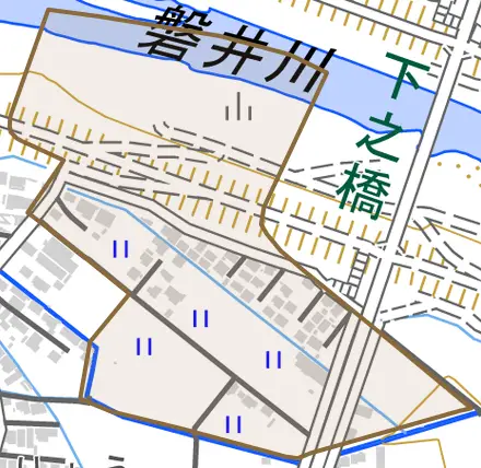 字久保とその周辺の地図。町の範囲を重ねている