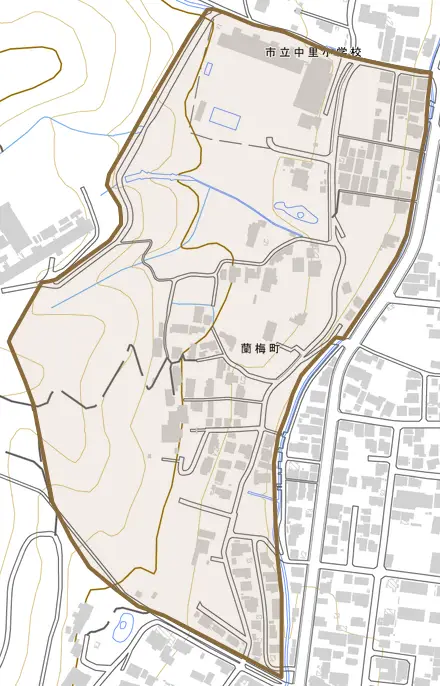 蘭梅町とその周辺の地図。町の範囲を重ねている