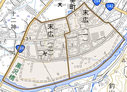 末広とその周辺の地図。町の範囲を重ねている