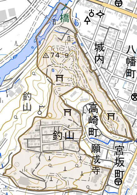 字釣山とその周辺の地図。町の範囲を重ねている
