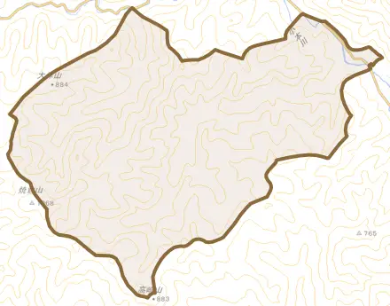 穴沢とその周辺の地図。町の範囲を重ねている