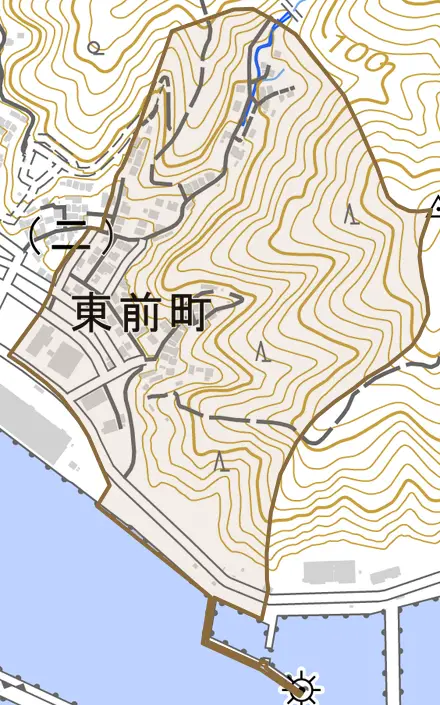 東前町とその周辺の地図。町の範囲を重ねている