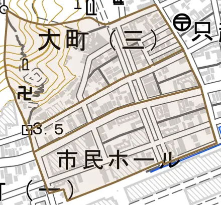 大町とその周辺の地図。町の範囲を重ねている
