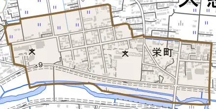 栄町とその周辺の地図。町の範囲を重ねている